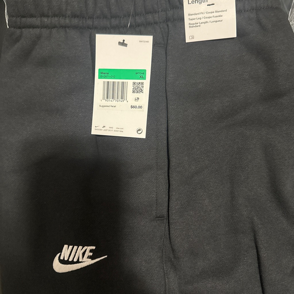 Nike Other - Nike Black Standard Fit Taper Leg Sweatpants w/Pockets size XL